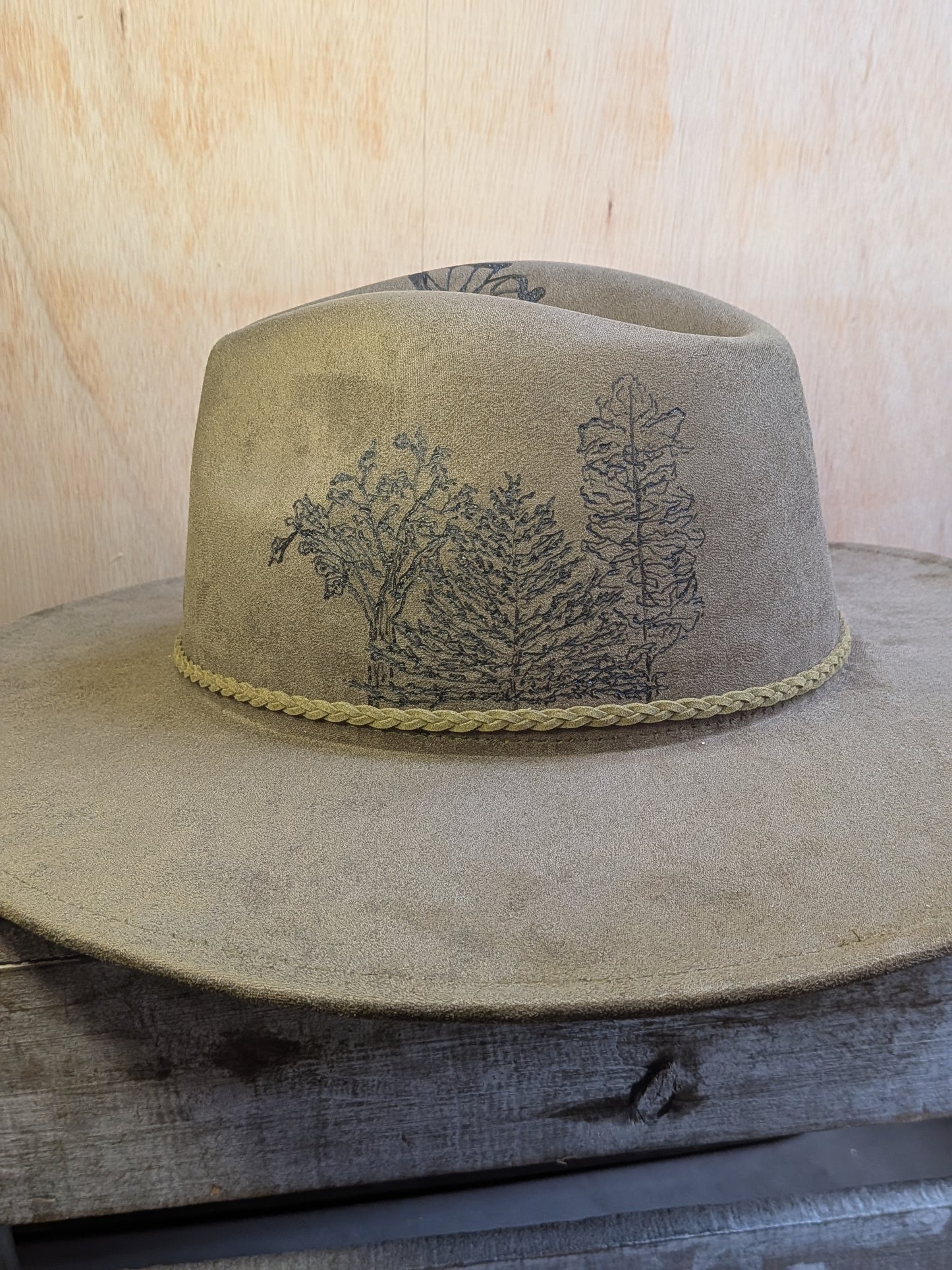 Wide Brim Hat - Green